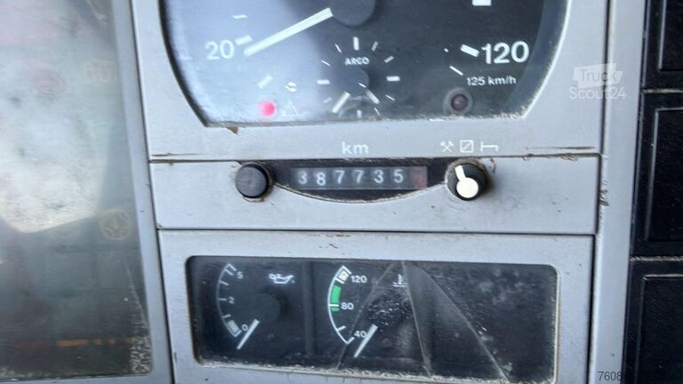 Șasiu cu cabină MAN 27.403 (6 CYLINDER / STEEL SUSP. / LAMES / BIG ...