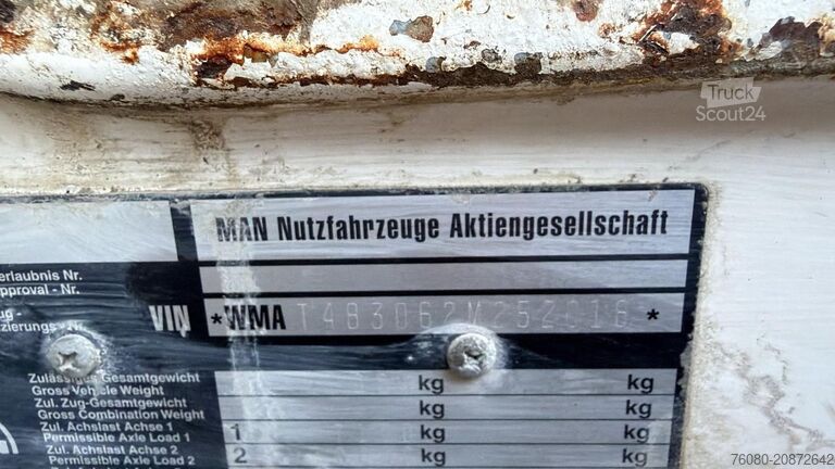 Șasiu cu cabină MAN 27.403 (6 CYLINDER / STEEL SUSP. / LAMES / BIG ...