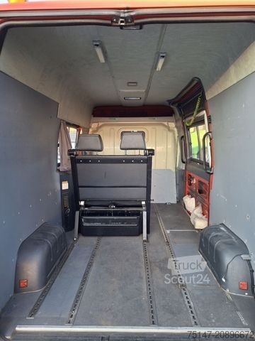 فان بسقف مرتفع FIAT Ducato Maxi 4x4 2.8 i.d.TD Schiebetüre Allrad