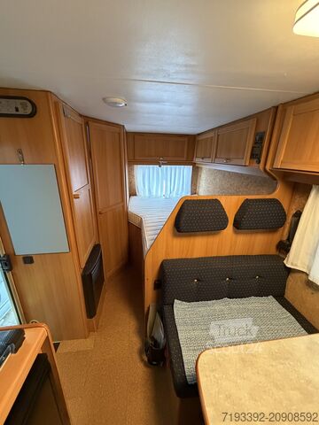 Autorulotă semi-integrată Elnagh Marlin Slim 2