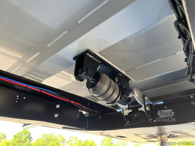 Polpriklopnik kiper Reisch 3-Achs-Kippsattelauflieger 39m³ Alumulde