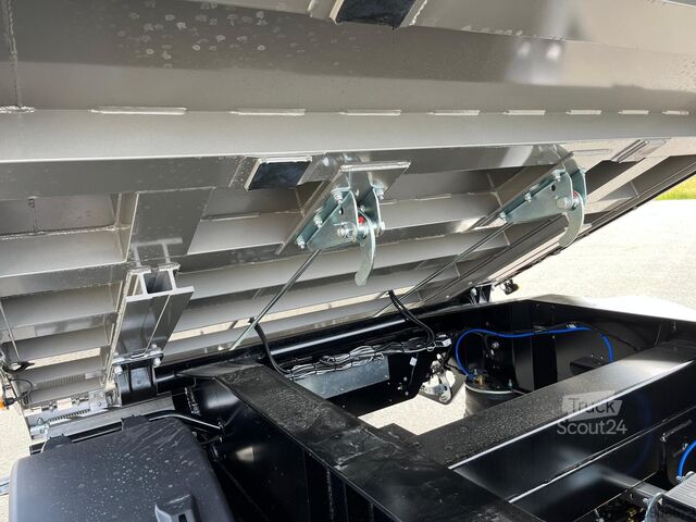 Reisch semirremolque basculante de 3 ejes 50m³ Reisch 3-Achs-Kippsattelauflieger Alumulde Alug