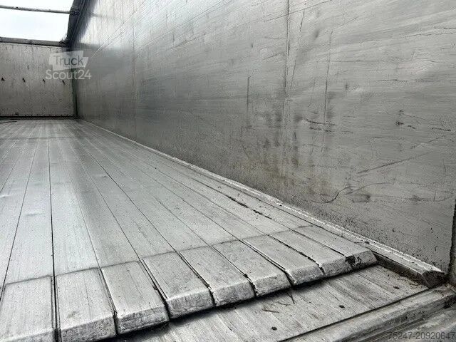 Fond mouvant Stas 300ZX - 92m3 Agrar