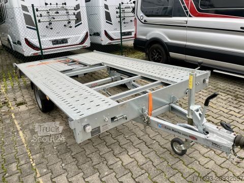 Караван Böckmann Autotransporter