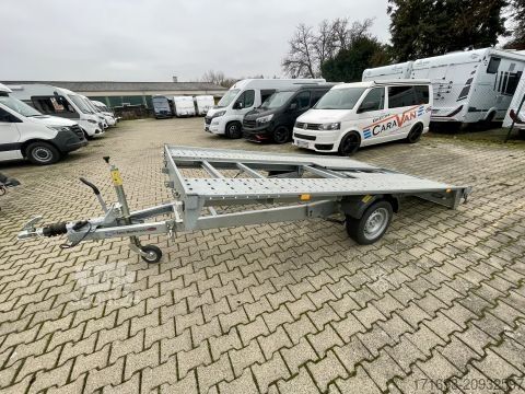 Караван Böckmann Autotransporter