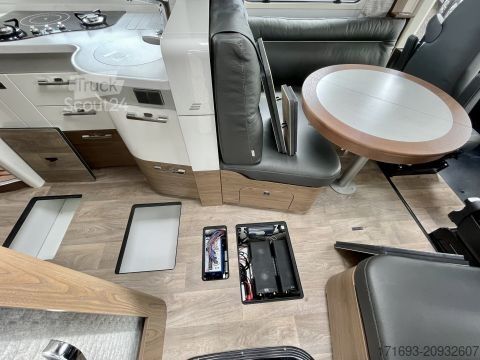 Integrovaný obytný vůz Hymer/Eriba B-Klasse ML I 880 MESSE ANGEBOTE ON TOP