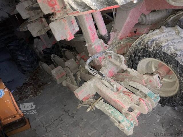 Sämaschine KVERNELAND U-Drill 6000