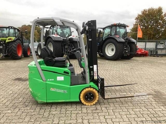 Žemės ūkio mašina Cesab B215