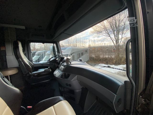 Camion pour bétail MERCEDES-BENZ Actros 2644 5 Pferde  Pop-Out, Pop-Up