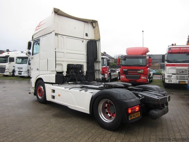 Vakio vetoauto DAF XF 460Super Space Hydrauliek Top!