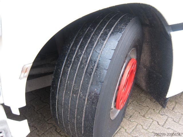 Vakio vetoauto DAF XF 460Super Space Hydrauliek Top!