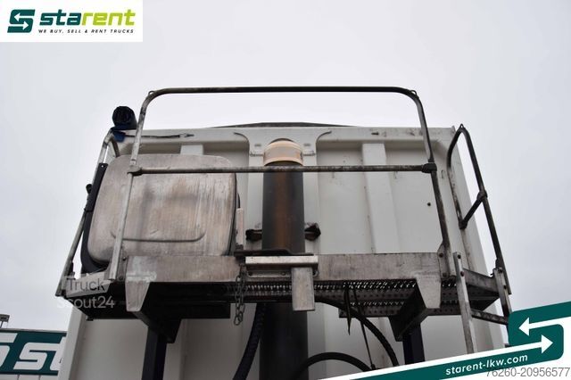 Semirremolque volquete SCHWARZMÜLLER 3-Achs Kipper 60m³ Liftachse Alufelgen