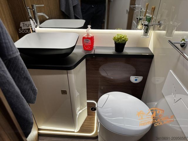 Half-integraal camper MOBILVETTA Krosser P90 NB 6 x Pakete Markise 4,4t. FAS LED