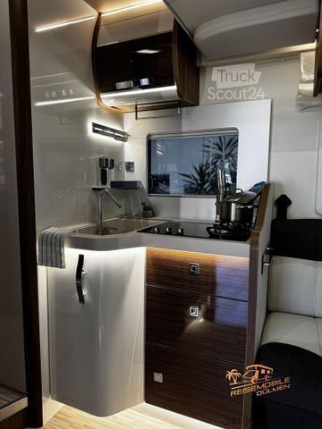 Półzintegrowany kamper MOBILVETTA Krosser P86 NB ohne Hubbett Ab ca.06.2026!