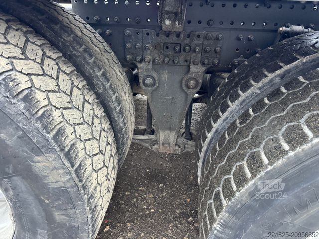 Standardni vlačilec VOLVO FH16.650 6X4 SZM RETARDER *2018*