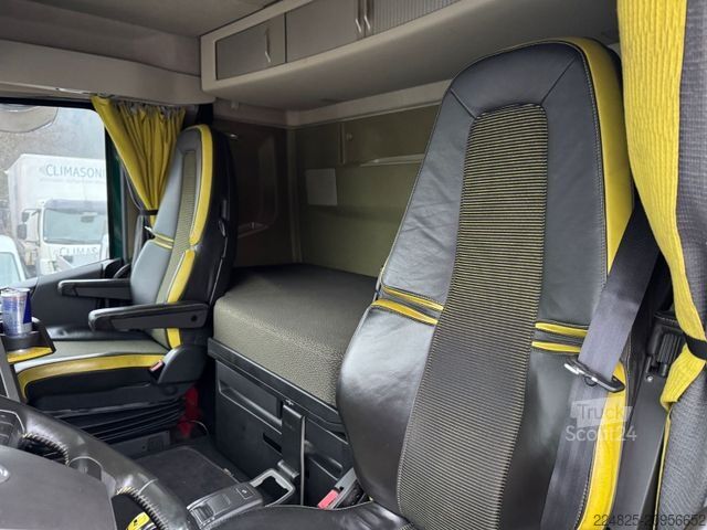 Standardni vlačilec VOLVO FH16.650 6X4 SZM RETARDER *2018*