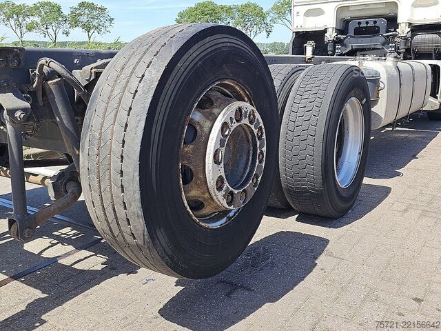 Šasija s kabino DAF XF 480 6X2 FAN WB530