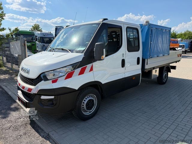 Gardinsidet varebil IVECO Daily 35-130 DoKa Pritsche+Plane/6-Sitze/AHK 3,5