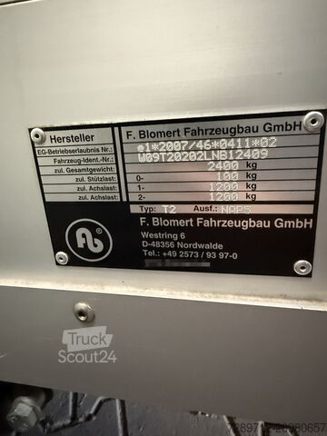 At taşıma römorku Blomert 