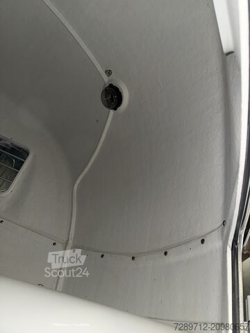 At taşıma römorku Blomert 