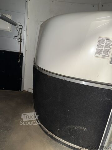 At taşıma römorku Blomert 