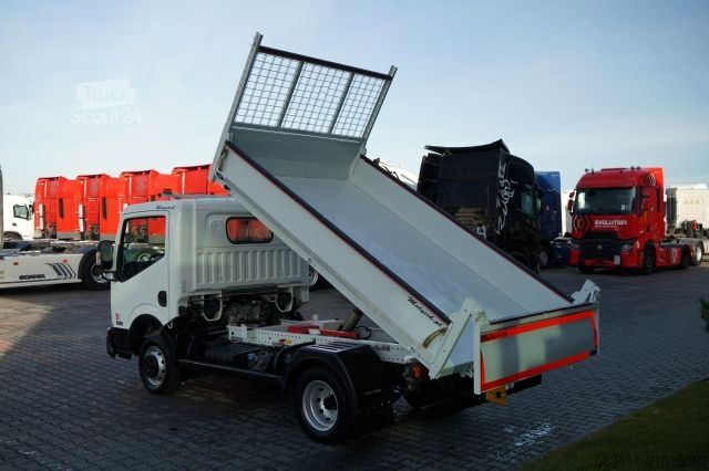 Fourgon benne basculante NISSAN NT 400 / WYWROTKA STALOWA / BLI?NIAK / MANUAL /