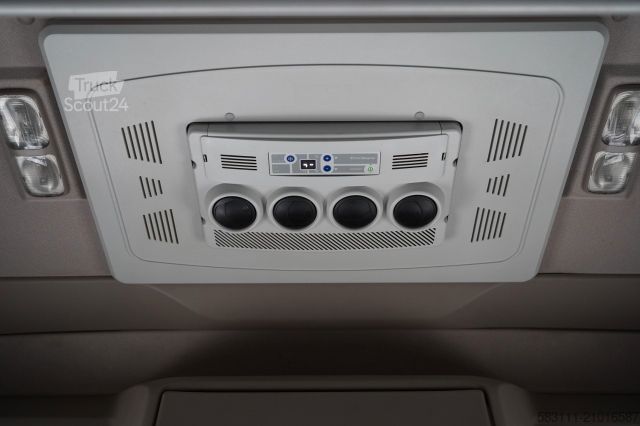 Jumbo vrachtwagen DAF XF 480 / BDF / 6X2 / SSC / I-PARK COOL / O? POD