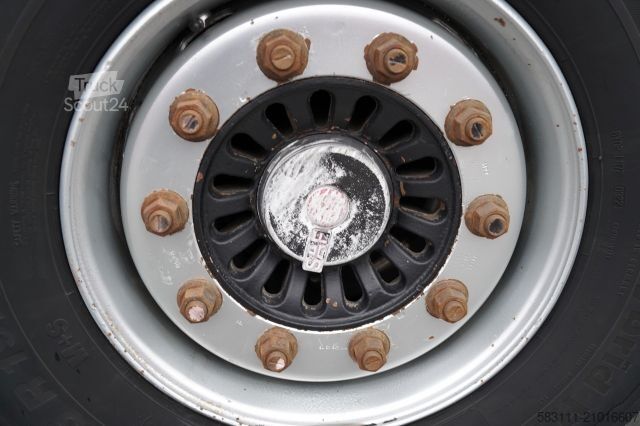 Полуприцеп с рабочей платформой  TRAILIS