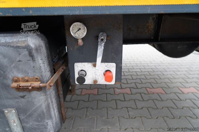 Полуприцеп с рабочей платформой  TRAILIS