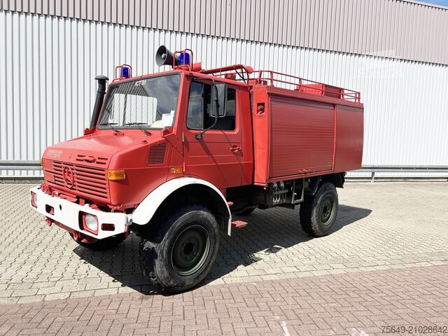 Camion de pompiers Unimog U 1300 L 435/11 4x4 U 1300 L 435/11 4x4, Bundeswehr-Feuerwehr