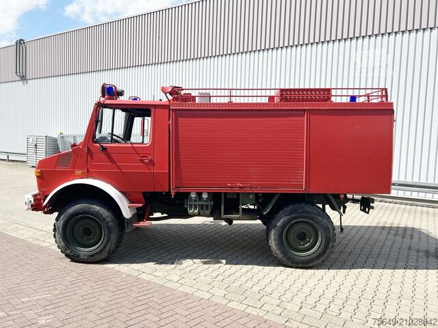 Camion de pompiers Unimog U 1300 L 435/11 4x4 U 1300 L 435/11 4x4, Bundeswehr-Feuerwehr