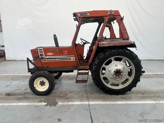 Tractor Fiat 680