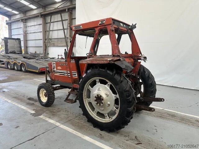 Tractor Fiat 680