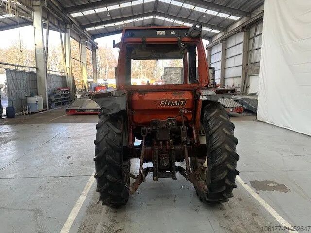 Tractor Fiat 680