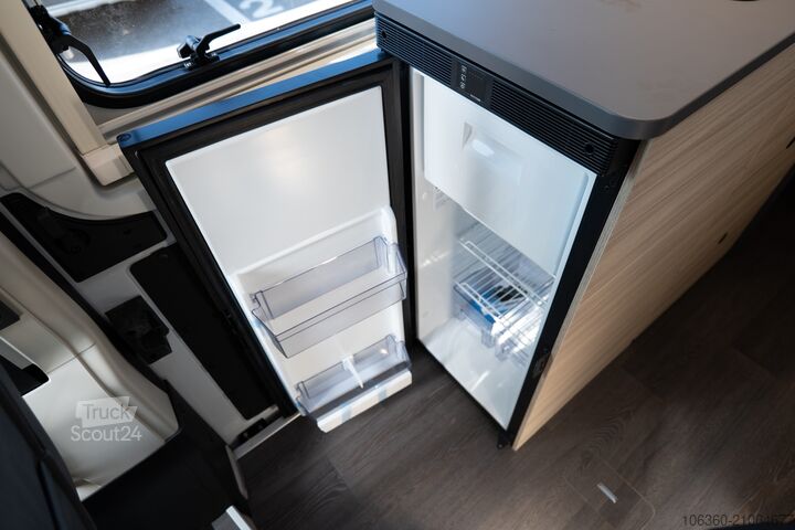 SUNLIVING V 55 SP TENTTOP - COMFORT EDITION MINI VAN Z W.C., NOVO SUNLIVING V 55 SP TentTop - COMFORT EDITION