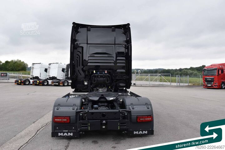 Objemový tahač MAN TGX 18.520 Low Deck Hubsattelk. D30 Ret. MIETE