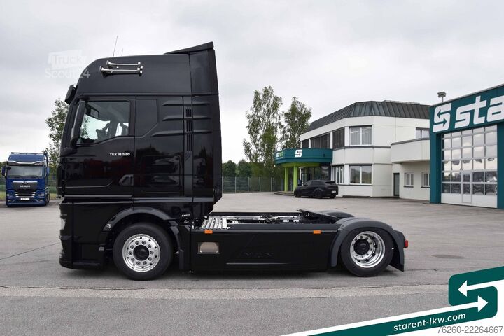 Objemový tahač MAN TGX 18.520 Low Deck Hubsattelk. D30 Ret. MIETE
