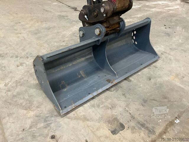 Midi-Pelle Bobcat E 80