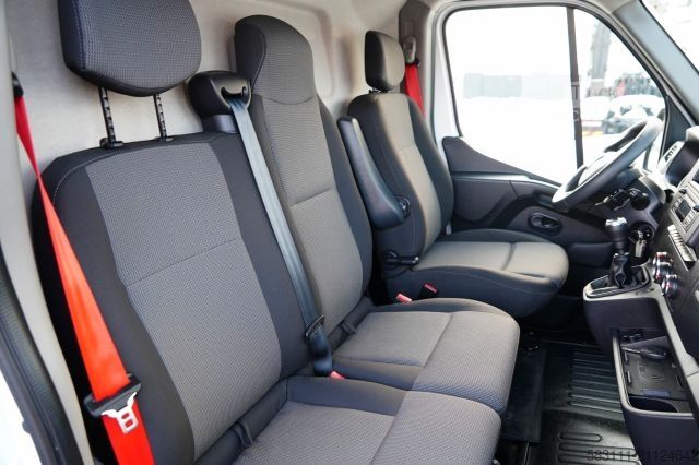 Ψυγειοφόρο βαν RENAULT MASTER / BLASZAK / FURGON / 2023