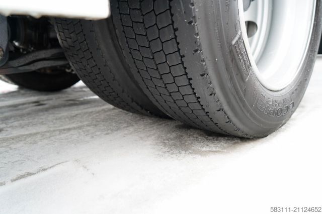 Ciężarówka jumbo SCANIA P 280 / ZESTAW TANDEM / FIRANKA / 120 M3 / WECON