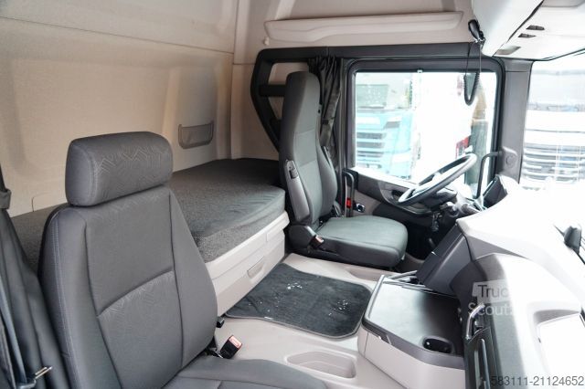 Ciężarówka jumbo SCANIA P 280 / ZESTAW TANDEM / FIRANKA / 120 M3 / WECON