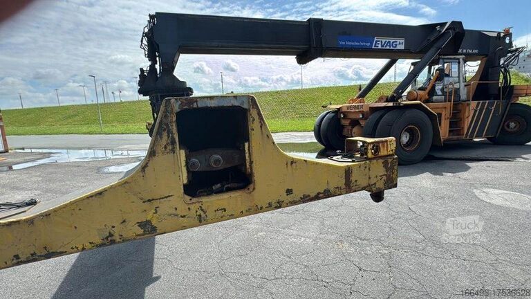 Ричстакер Kalmar Valmet RSD4118-4TL