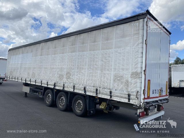 Åben sættevogn med presenning Schmitz Cargobull Semitrailer Curtainsider Standard