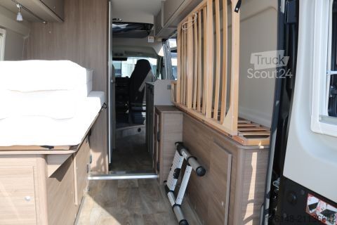 Τροχόσπιτο αυτοκινούμενο Carado CV 640