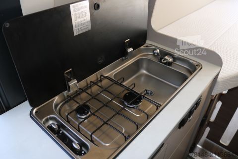 Τροχόσπιτο αυτοκινούμενο Carado CV 640