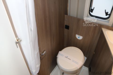 Τροχόσπιτο αυτοκινούμενο Carado CV 640