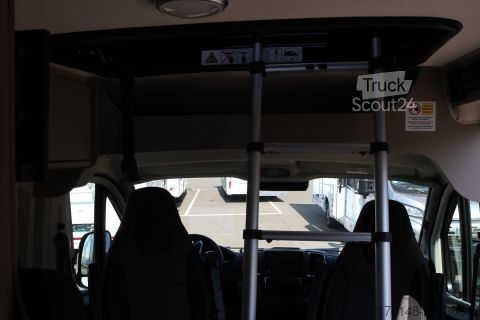 Τροχόσπιτο αυτοκινούμενο Carado CV 640