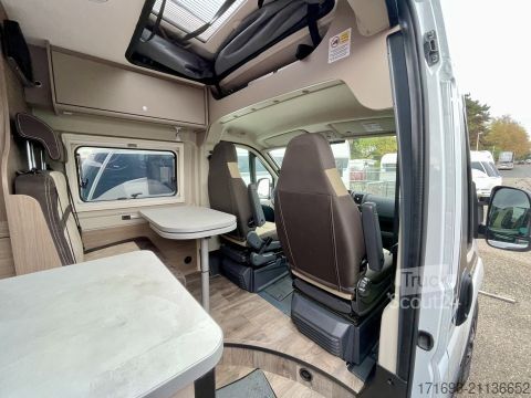 Τροχόσπιτο αυτοκινούμενο Carado CV 600 Pro pro Paket uvm.