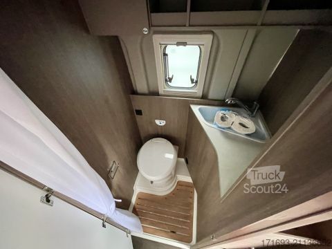 Τροχόσπιτο αυτοκινούμενο Carado CV 600 Pro pro Paket uvm.