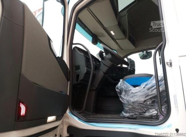 Standard tractor unit Volvo FH 500 Aero XL